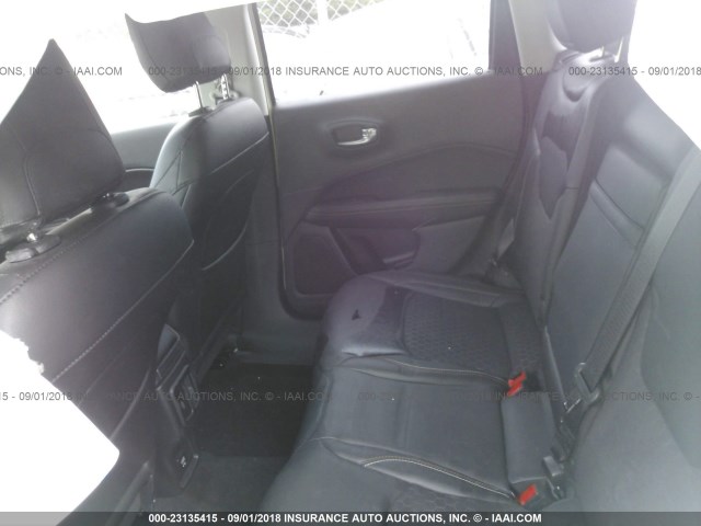 3C4NJDBB7JT284806 - 2018 JEEP COMPASS LATITUDE Weiß Foto 8