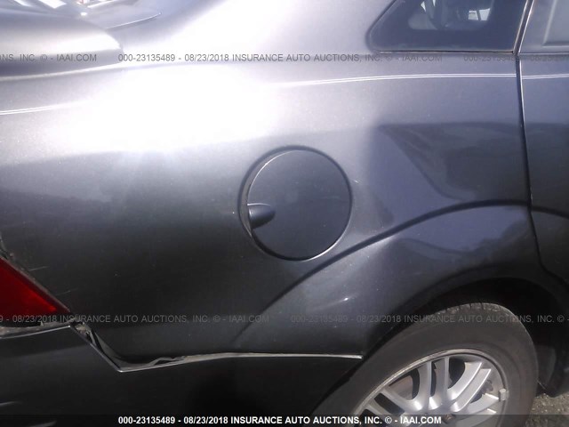 1FAHP34N77W191550 - 2007 FORD FOCUS ZX4/S/SE/SES GRAY photo 6