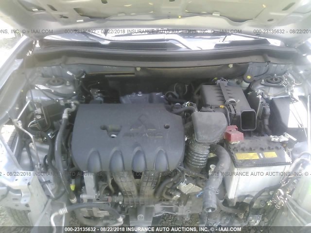 JA4AD2A34FZ010560 - 2015 MITSUBISHI OUTLANDER ES 银色 照片 10