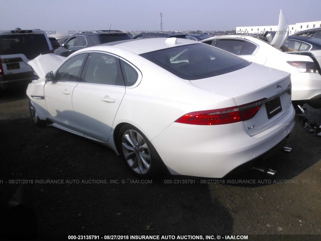 SAJBJ4FXXJCY55260 - 2018 JAGUAR XF PREMIUM WHITE photo 3