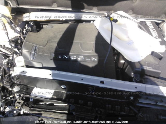 2LMPJ6LR1JBL23711 - 2018 LINCOLN MKX RESERVE Արծաթագույն լուսանկար 10