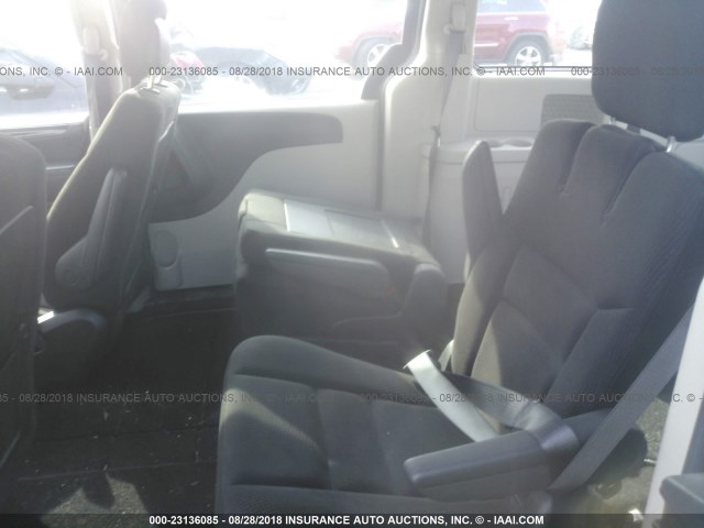 2C4RDGBG3GR399680 - 2016 DODGE GRAND CARAVAN SE GRAY photo 8