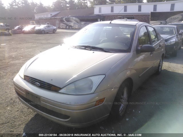 1FAFP34P12W233437 - 2002 FORD FOCUS SE/SE COMFORT GOLD photo 2