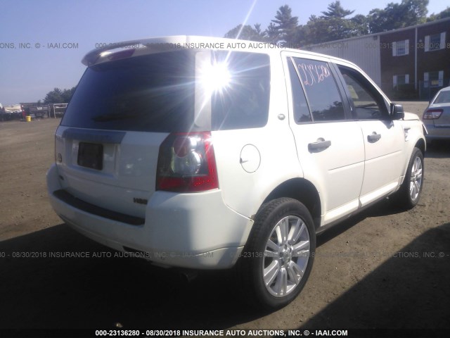 SALFT24N89H139738 - 2009 LAND ROVER LR2 HSE TECHNOLOGY WHITE photo 4