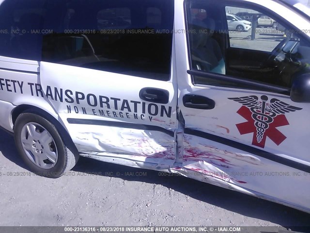 1GNDU23W57D186081 - 2007 CHEVROLET UPLANDER LS WHITE photo 6