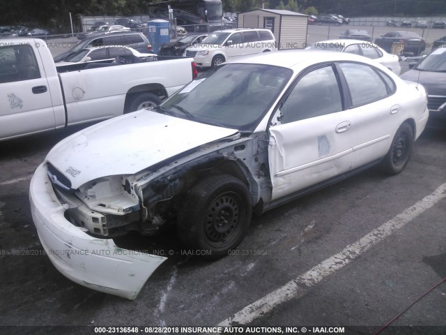 1FAFP52UX3A117849 - 2003 FORD TAURUS LX WHITE photo 2