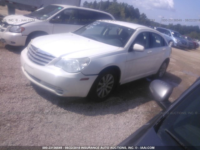 1C3CC5FB1AN138276 - 2010 CHRYSLER SEBRING LIMITED WHITE photo 2