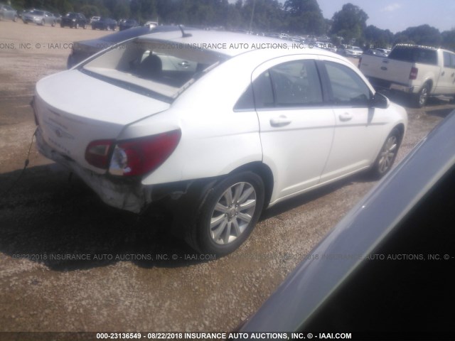 1C3CC5FB1AN138276 - 2010 CHRYSLER SEBRING LIMITED WHITE photo 4