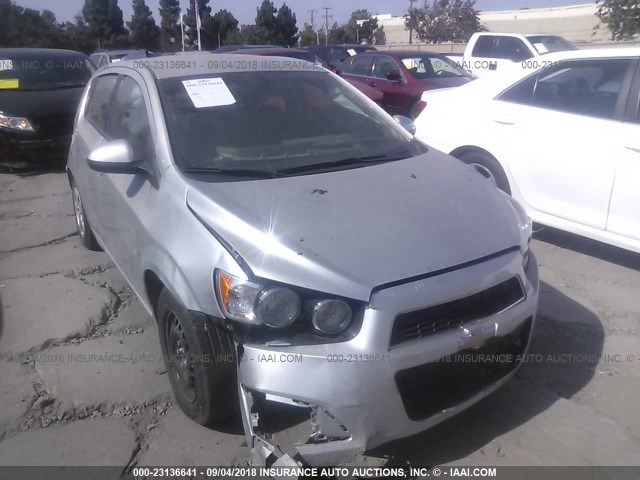 1G1JB6SG5F4142611 - 2015 CHEVROLET SONIC LS SILVER photo 1