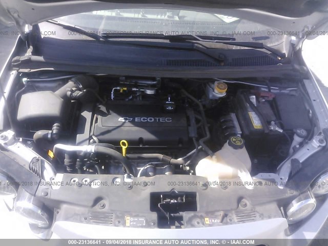 1G1JB6SG5F4142611 - 2015 CHEVROLET SONIC LS SILVER photo 10