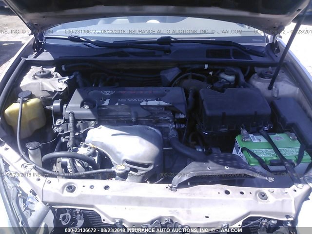 JTDBE32KX20039501 - 2002 TOYOTA CAMRY LE/XLE/SE 金色 照片 10