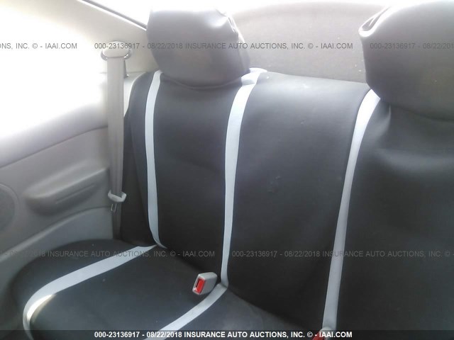 3VWBB61C7WM042277 - 1998 VOLKSWAGEN NEW BEETLE 银色 照片 8