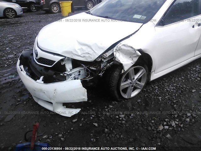 4T1BF1FKXDU676536 - 2013 TOYOTA CAMRY L/SE/LE/XLE 白色 照片 6