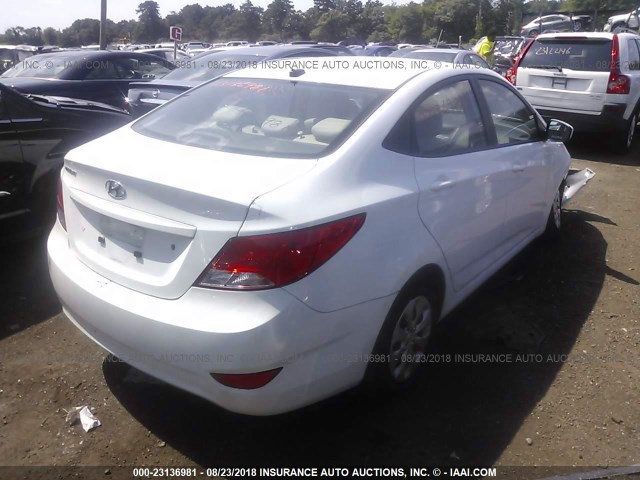 KMHCT4AE2GU133542 - 2016 HYUNDAI ACCENT SE WHITE photo 4