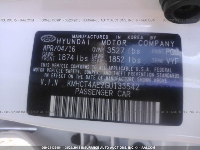 KMHCT4AE2GU133542 - 2016 HYUNDAI ACCENT SE WHITE photo 9