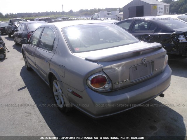 JN1DA31D13T525365 - 2003 NISSAN MAXIMA GLE/GXE/SE GOLD photo 3