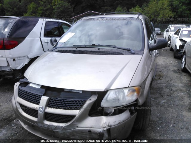 2B4GP74LX2R591144 - 2002 DODGE GRAND CARAVAN EX GOLD photo 6