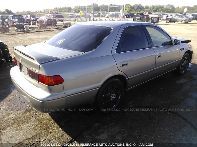 4T1BG22K6YU657867 - 2000 TOYOTA CAMRY CE/LE/XLE 灰色 照片 4