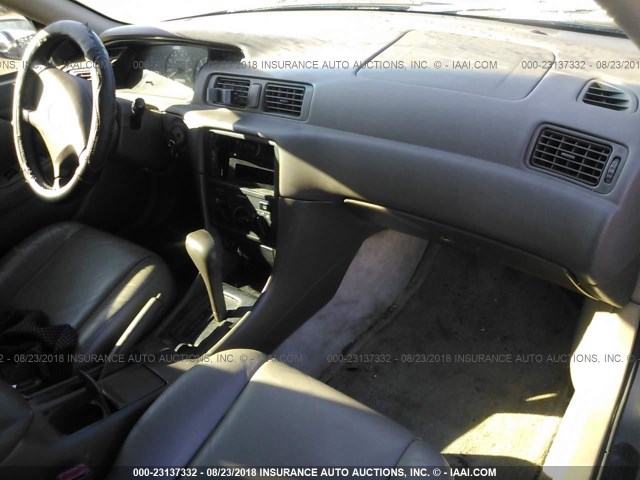 4T1BG22K6YU657867 - 2000 TOYOTA CAMRY CE/LE/XLE 灰色 照片 5