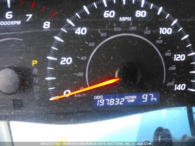 4T1BF3EK2AU573894 - 2010 TOYOTA CAMRY SE/LE/XLE ნაცრისფერი ფოტო 7