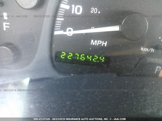 5LMFU28R72LJ00166 - 2002 LINCOLN NAVIGATOR Altın fotoğraf 7