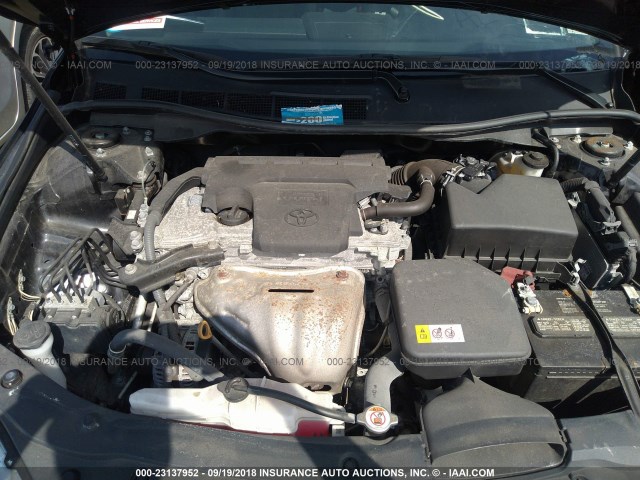 4T1BF1FKXHU301588 - 2017 TOYOTA CAMRY LE/XLE/SE/XSE BLACK photo 10