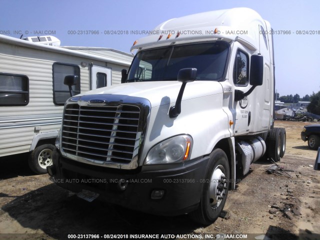 1FUJGLDR2CSBD4356 - 2012 FREIGHTLINER CASCADIA 125  Unknown photo 2