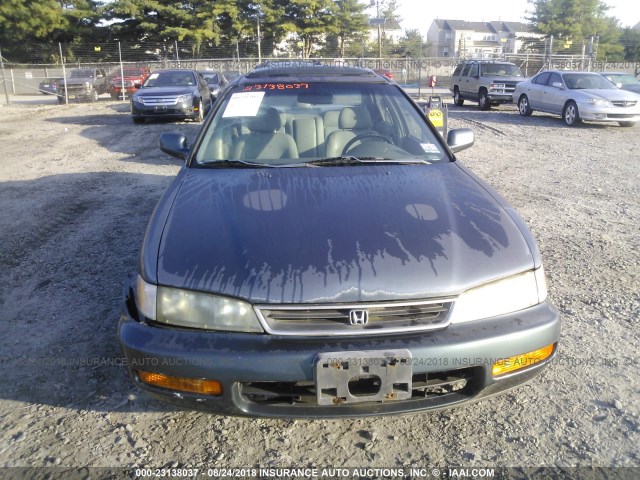 1HGCE6671TA005908 - 1996 HONDA ACCORD EX/EX-R BLUE photo 6