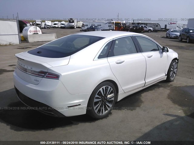 3LN6L5LUXHR641046 - 2017 LINCOLN MKZ HYBRID SELECT WHITE photo 4