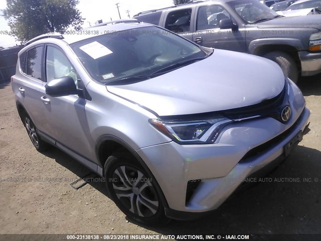 2T3BFREVXHW586875 - 2017 TOYOTA RAV4 LE SILVER photo 1