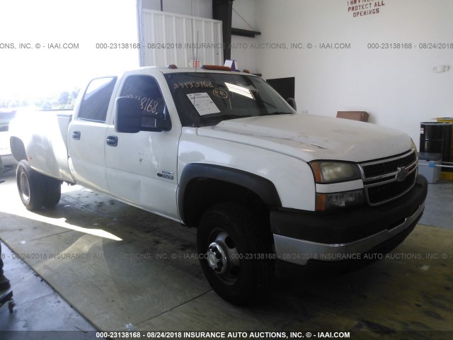 1GBJC33D27F162610 - 2007 CHEVROLET SILVERADO C3500 WHITE photo 1