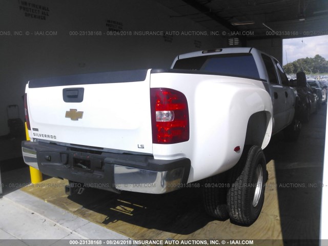 1GBJC33D27F162610 - 2007 CHEVROLET SILVERADO C3500 WHITE photo 4