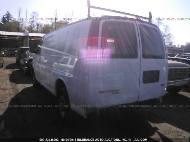 1GTW7FCA6E1904210 - 2014 GMC SAVANA G2500 WHITE photo 3