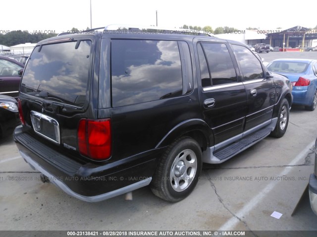 5LMPU28AXYLJ10651 - 2000 LINCOLN NAVIGATOR Czarny zdjęcie 4