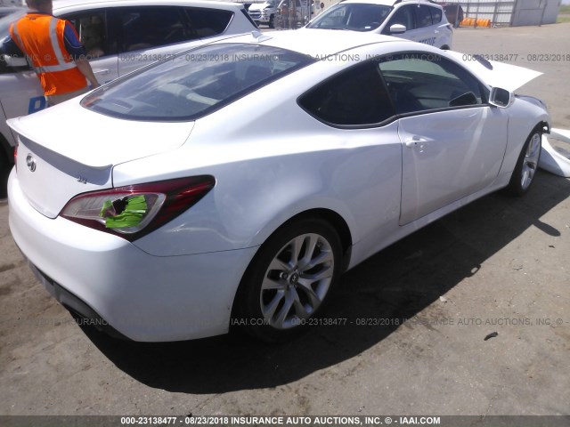 KMHHT6KJ5GU131264 - 2016 HYUNDAI GENESIS COUPE 3.8L WHITE photo 4