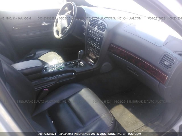 1LNHM87A41Y649710 - 2001 LINCOLN LS 银色 照片 5