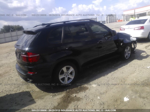 5UXZV4C58D0E10107 - 2013 BMW X5 XDRIVE35I BLACK photo 4