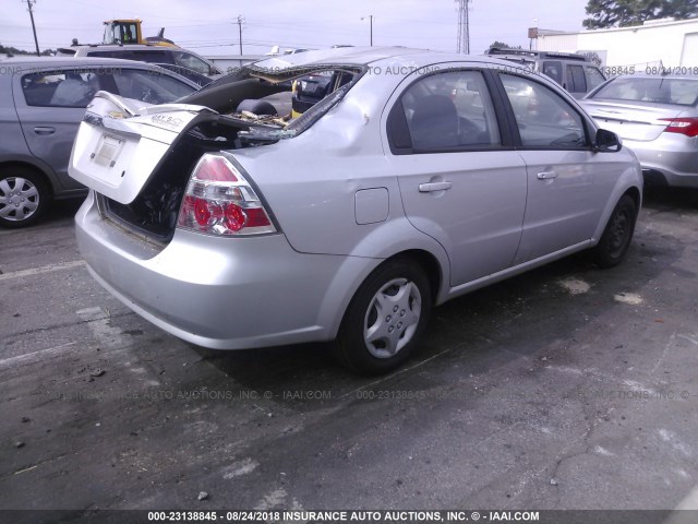 KL1TD5DE7BB132966 - 2011 CHEVROLET AVEO LS/LT 银色 照片 4