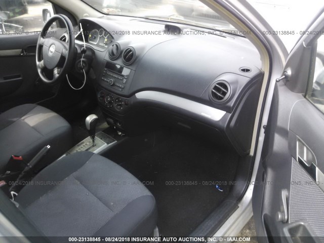 KL1TD5DE7BB132966 - 2011 CHEVROLET AVEO LS/LT 银色 照片 5