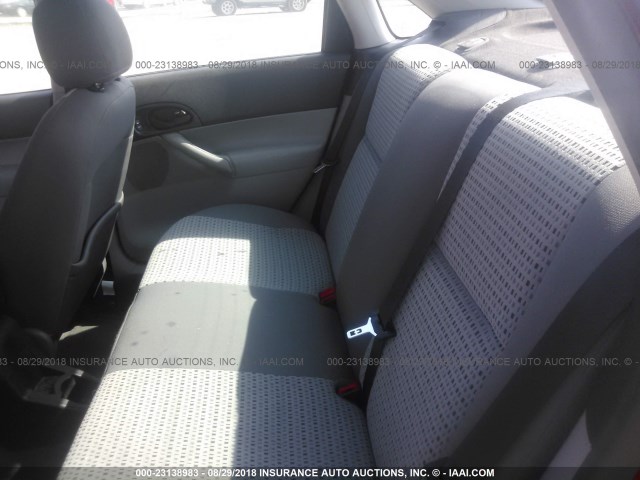 1FAHP34N27W134902 - 2007 FORD FOCUS ZX4/S/SE/SES 红色 照片 8