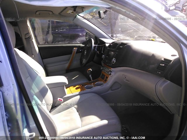 JTEEW44AX82007547 - 2008 TOYOTA HIGHLANDER HYBRID LIMITED BLUE photo 5