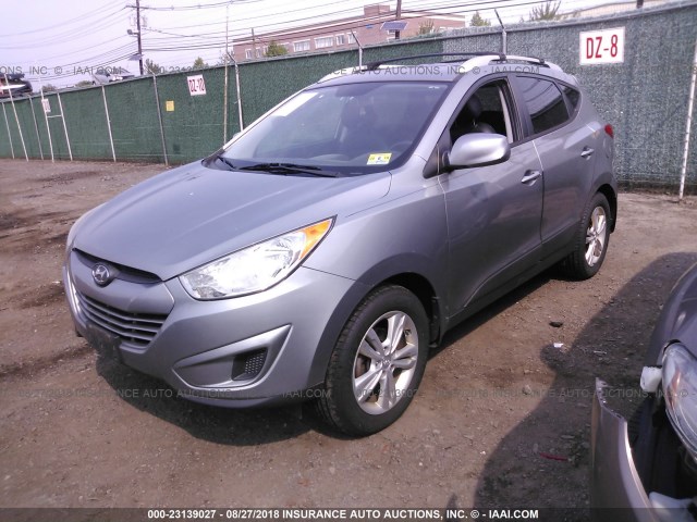 KM8JU3AC6BU241846 - 2011 HYUNDAI TUCSON GLS/LIMITED GRAY photo 2