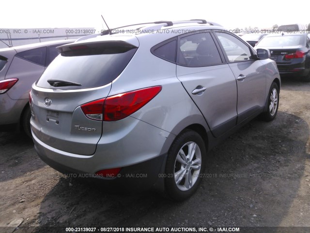 KM8JU3AC6BU241846 - 2011 HYUNDAI TUCSON GLS/LIMITED ნაცრისფერი ფოტო 4