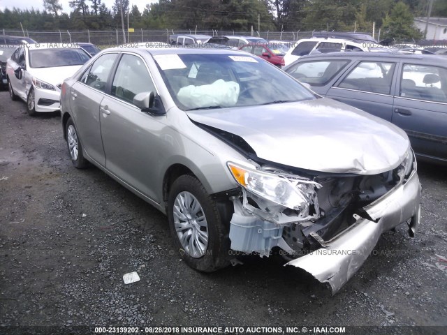 4T1BF1FKXEU730032 - 2014 TOYOTA CAMRY L/SE/LE/XLE Şampan foto 1