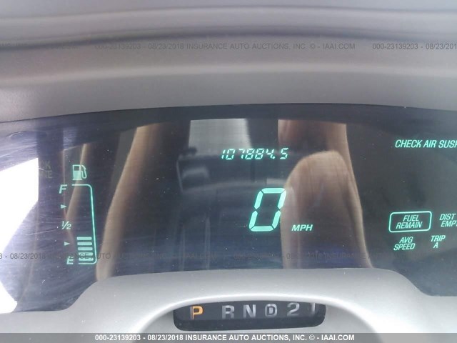 1LNLM81W1TY677353 - 1996 LINCOLN TOWN CAR EXECUTIVE Silber Foto 7