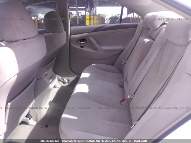 4T1BE46KX9U869345 - 2009 TOYOTA CAMRY SE/LE/XLE თეთრი ფოტო 8