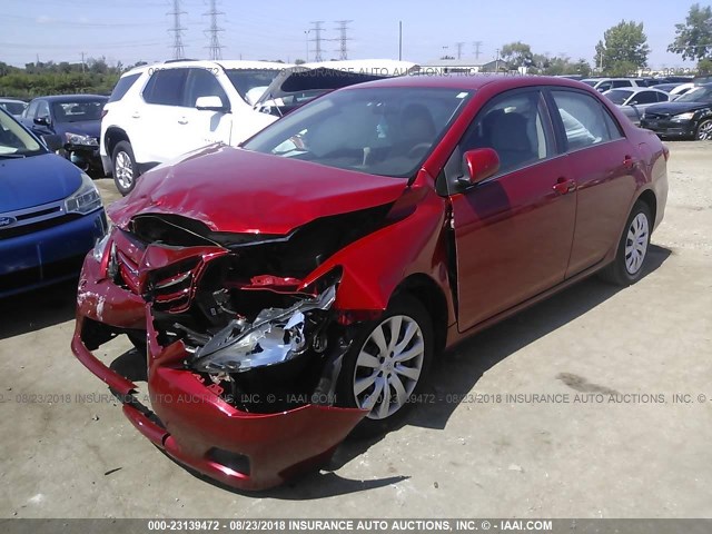 5YFBU4EE3DP174455 - 2013 TOYOTA COROLLA S/LE RED photo 2