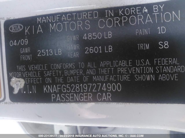 KNAFG528197274900 - 2009 KIA RONDO LX/EX WHITE photo 9