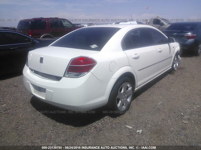 1G8ZS57N07F161532 - 2007 SATURN AURA XE WHITE photo 4