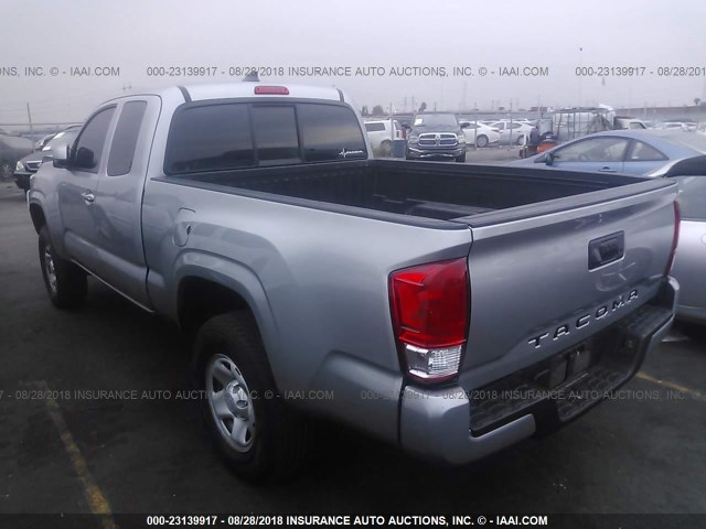 5TFRX5GN1HX081854 - 2017 TOYOTA TACOMA ACCESS CAB/SR/SR5 SILVER photo 3